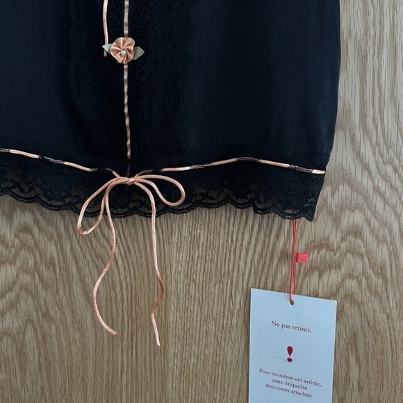 ROUJE TOP CAMI BRAND NEW WITH TAGS SUMMER LACE ROSE SILK BLACK PINK UK10 M EU38 - Picture 3 of 11